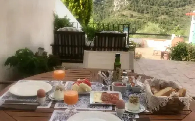 al-qandil