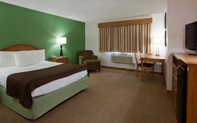 AmericInn by Wyndham Eau Claire