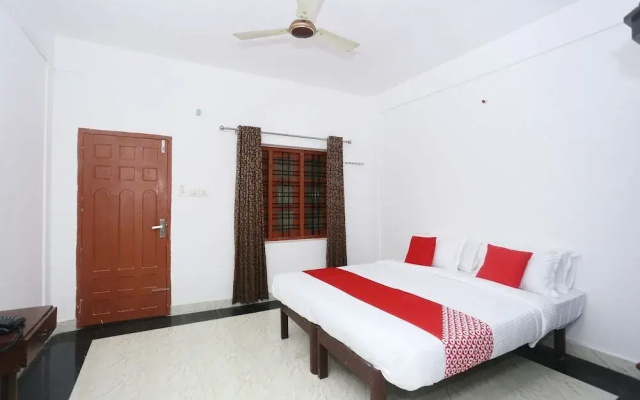 Kaveri Tourist Home by OYO Rooms