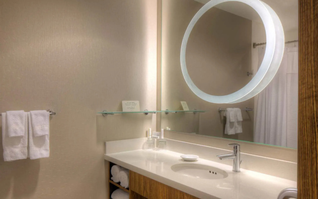 SpringHill Suites Anchorage University Lake
