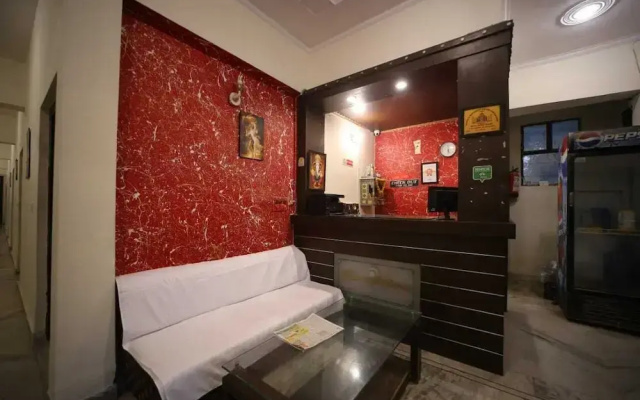 Hotel Ambika Palace