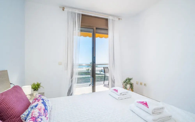 Apartment in Empuriabrava by the Beach