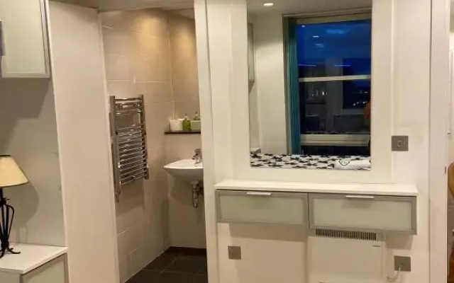 Media 2bdr apartment