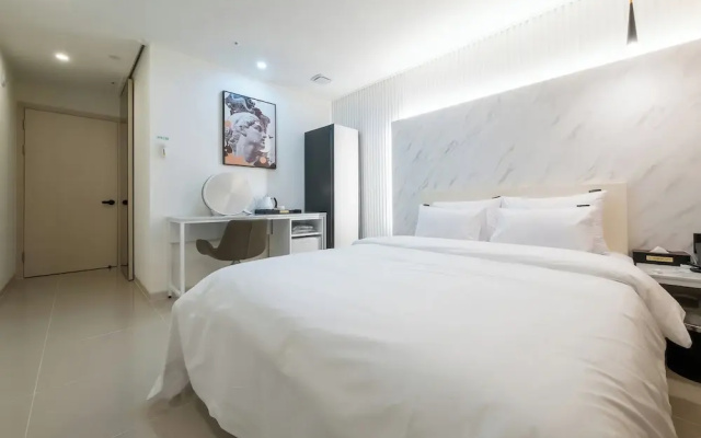 Browndot Hotel