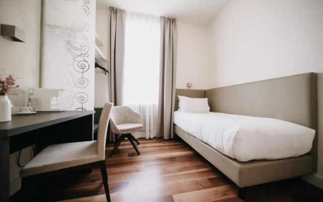 Hotel Vis a Vis