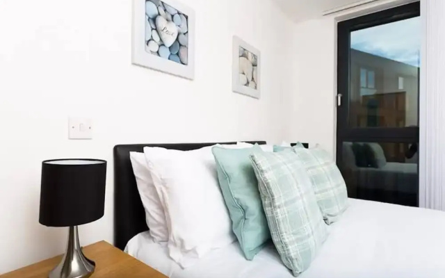 Birmingham City Centre-chinatown-business-leisure