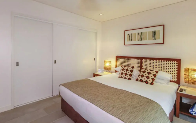Luxury Private Apartments at Sea Temple