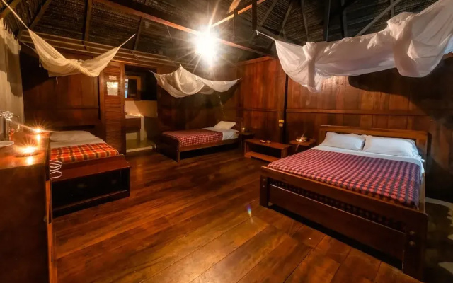 Nicky Amazon Lodge