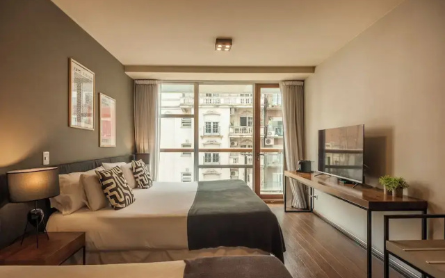 Modern Studio in heart Palermo T309