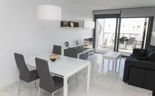 Ocean View Apartment - Near Arenales Beach