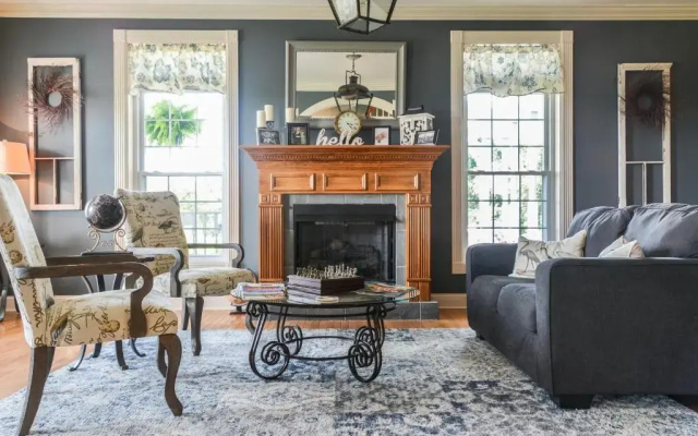 Barren Breeze Bed and Breakfast
