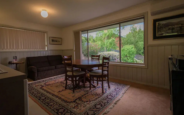 Maria Views Bed & Breakfast