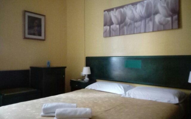 Hotel Suisse Genova комната для гостей