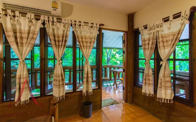 Baansuan Resort