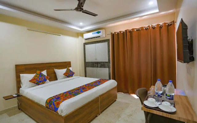 FabHotel Starlight Sanctuary