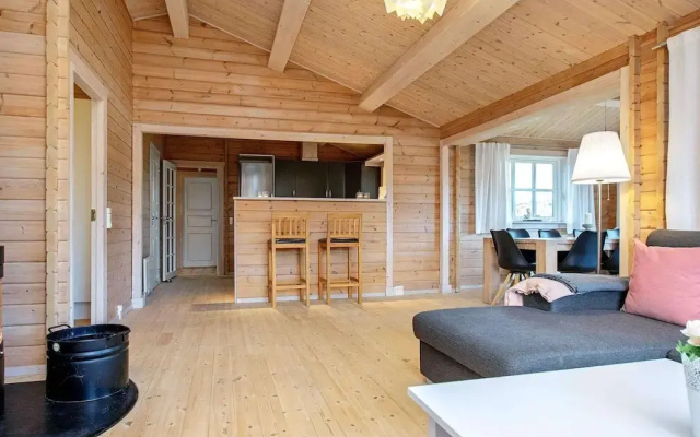 10 Person Holiday Home in Vaeggerlose