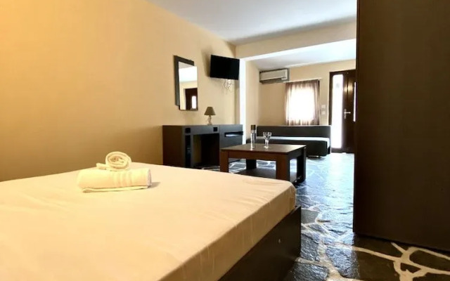 Medusa Rooms