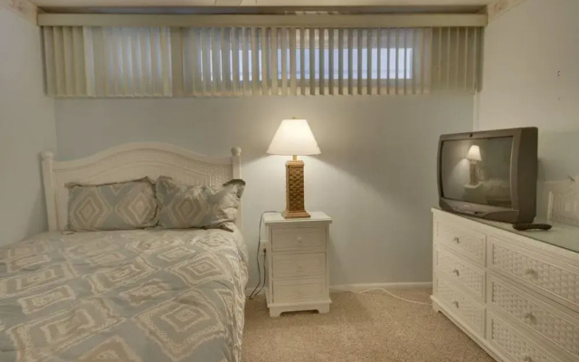Wight Bay 461 - 2 Br Condo