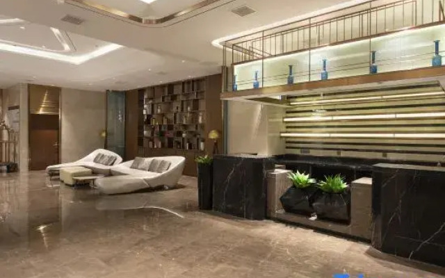 Yeste International Hotel Jinhu Plaza, South Lake Park Subway Station