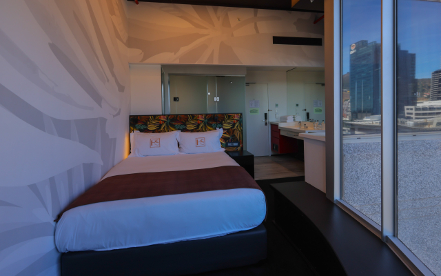 Hotel Sky Sandton