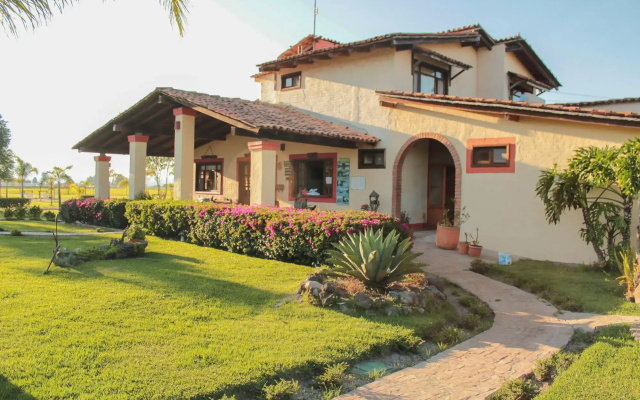 Hotel Rancho La Esmeralda