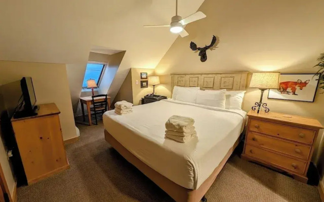 Buffalo Lodge 8411 by SummitCove Vacation Lodging