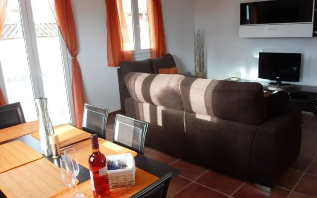 Front Line 3 bed Detached Villa With Jacuzzi