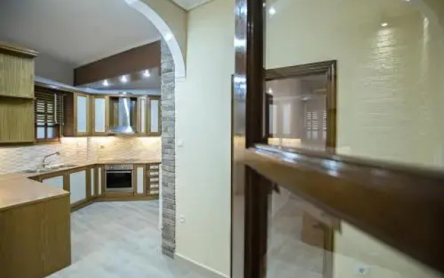Paradise Apartment in Peiraiki