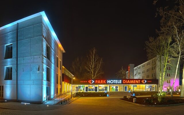 Park Hotel Diament Zabrze/Gliwice вид на фасад