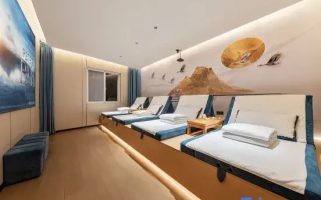 Jincheng Pearl Resort Hotel