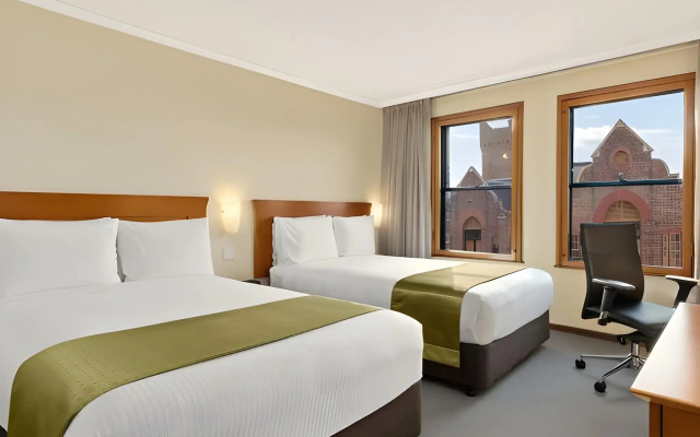 Sydney Harbour Hotel