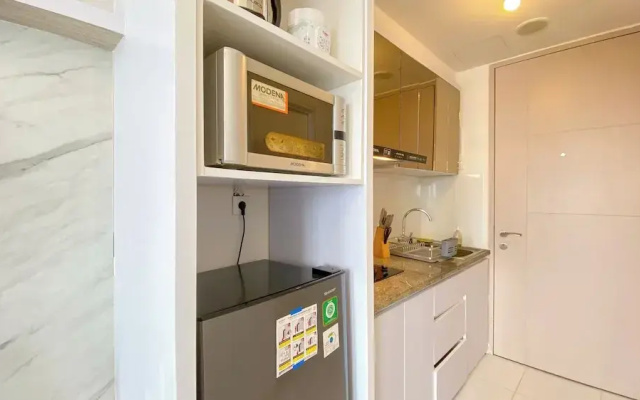 Restful Studio Apartment At Tokyo Riverside Pik 2