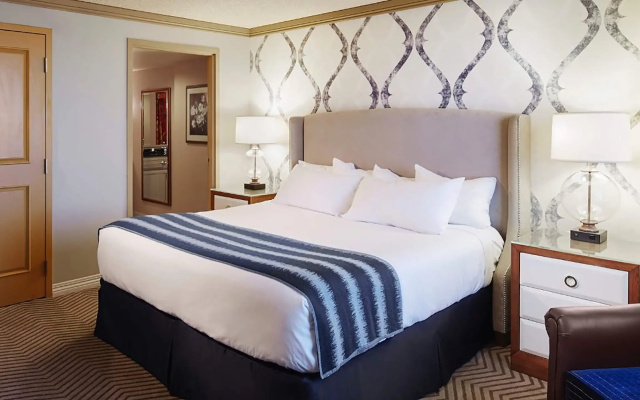 Harrah's Kansas City Hotel and Casino - A Caesars Rewards Destination