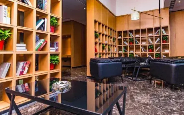 Chonpines Hotel(Tanghe Youlan Avenue Branch)