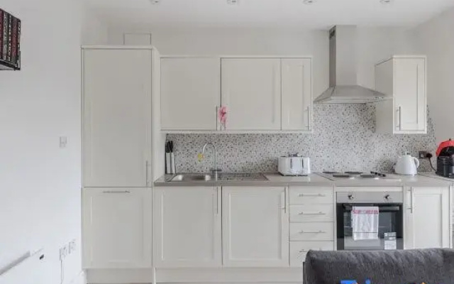 The Foley Residence IV - Fitzrovia - by Frankie