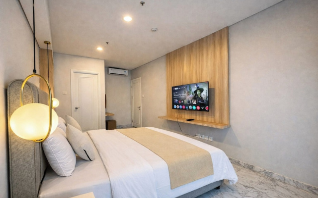 Spacious 2Br Apartment At Condomonium Podomoro City Deli Medan