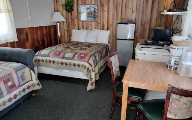 Pioneer Motel