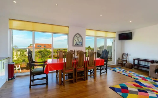 Wagon Lodge - 5 Bedroom Luxury