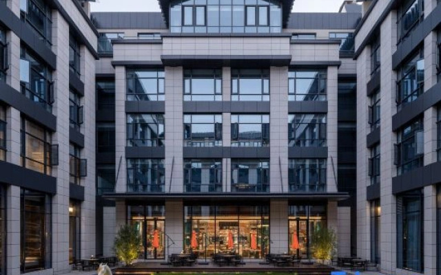 Luoyang Huamao Chunsong Hotel