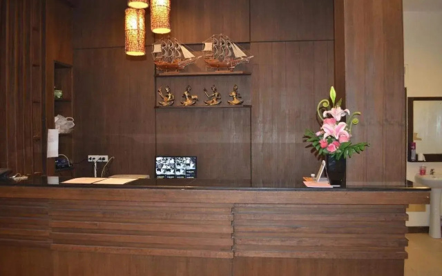 Arita House
