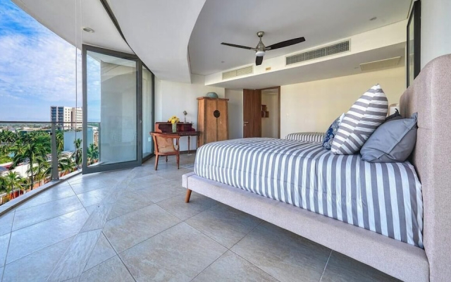 Luxury 2BR Condo in Marina - Pool - Zen Rooftop