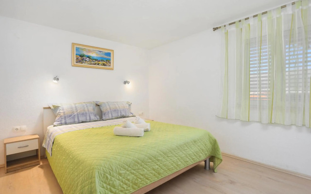 Apartments by the sea Trogir - 15517