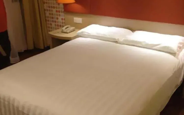 Home Inn Hotel