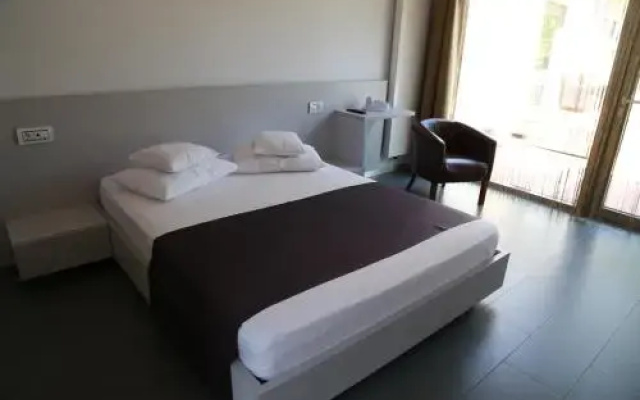 Enigma Resort