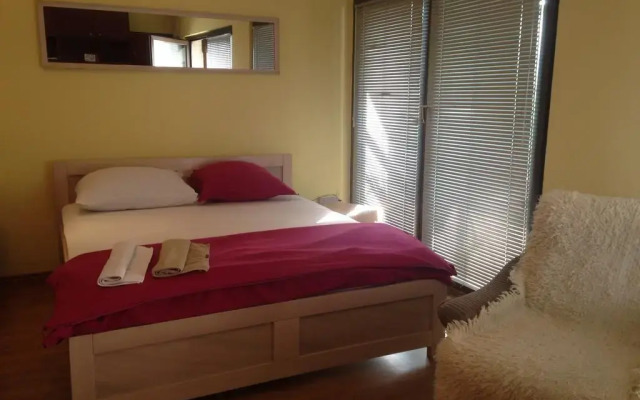 Hostel Lega House