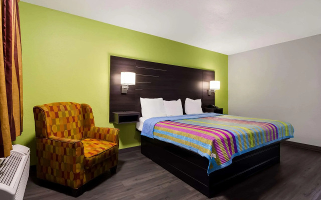 Monsoon Inn