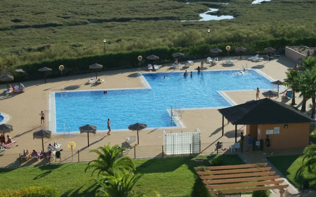 Golfside Apartment in Isla Canela