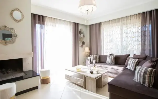 Thea Family Apartment 2