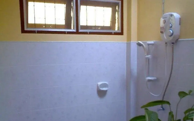 Ruan Rom Mai Bungalow
