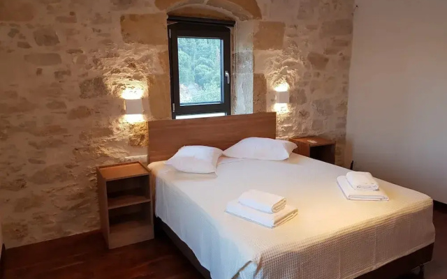 Traditional Villa in Fres